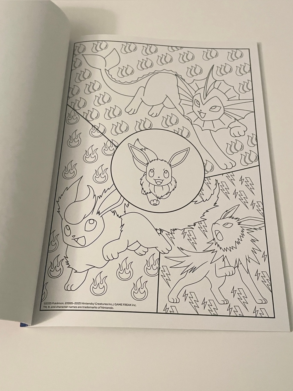 Bendon Pokemon Advanced Coloring Book Pikachu Charizard Eevee - Picture 10 of 13